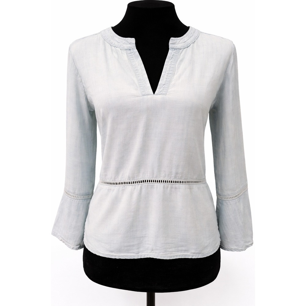 Cloth & Stone Womens Blouse Size Small Blue Denim Pullover V-Neck 3/4 Sleeve